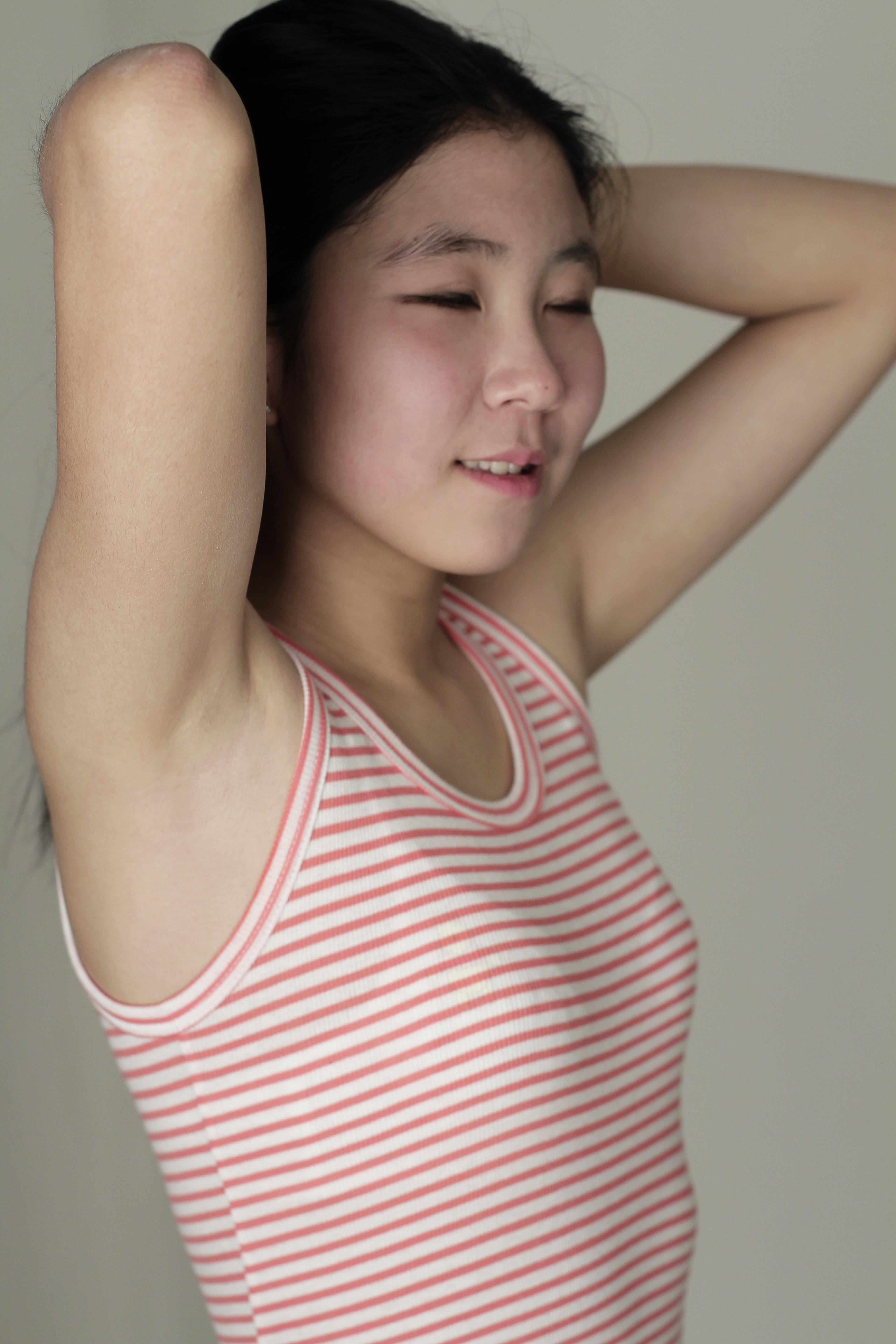 미분류 / 다래 2.27G 1078p